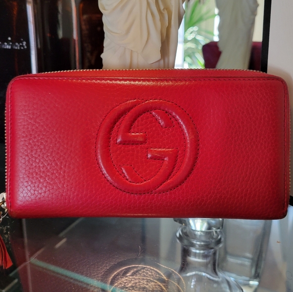 GUCCI Pebbled Calfskin Soho Zip Around Wallet Tabasco Red - Picture 13 of 14